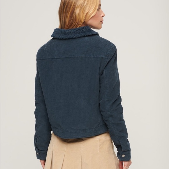 SuperDry - Cropped Sherpa Lined Cord Jacket in Navy - Picture 3 of 5